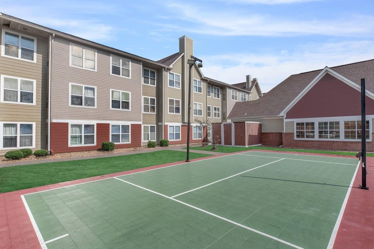Skye Ridge Apartments - Photo 7 of 34