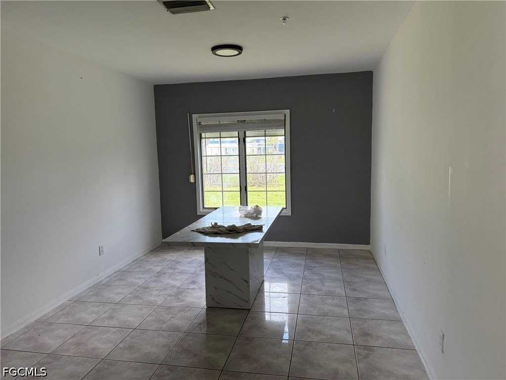 200 Arthur Ave - Photo 7 of 19