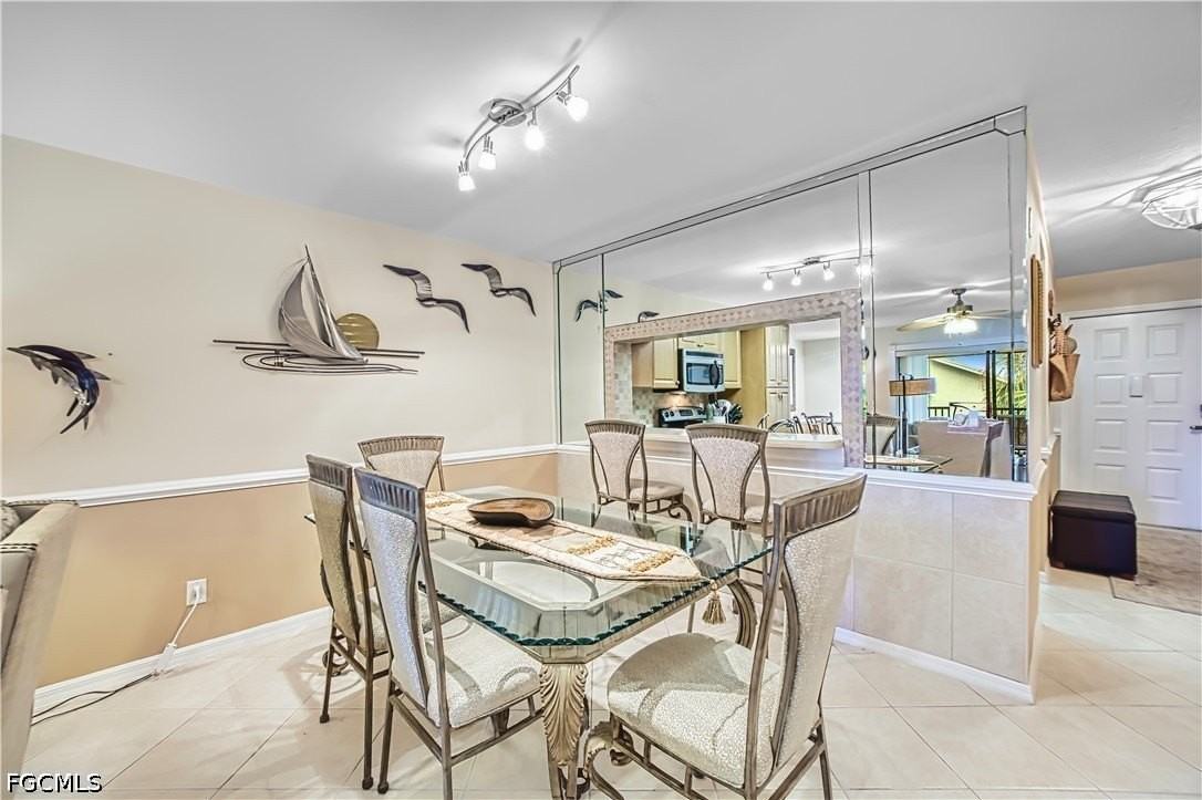 12581 Kelly Sands Way #522 - Photo 4 of 39