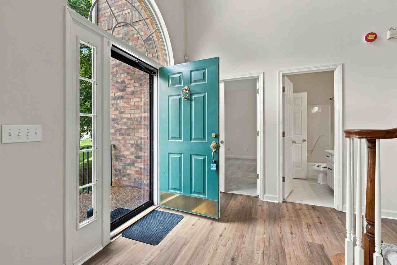 605 Brelan Ct - Photo 4 of 45