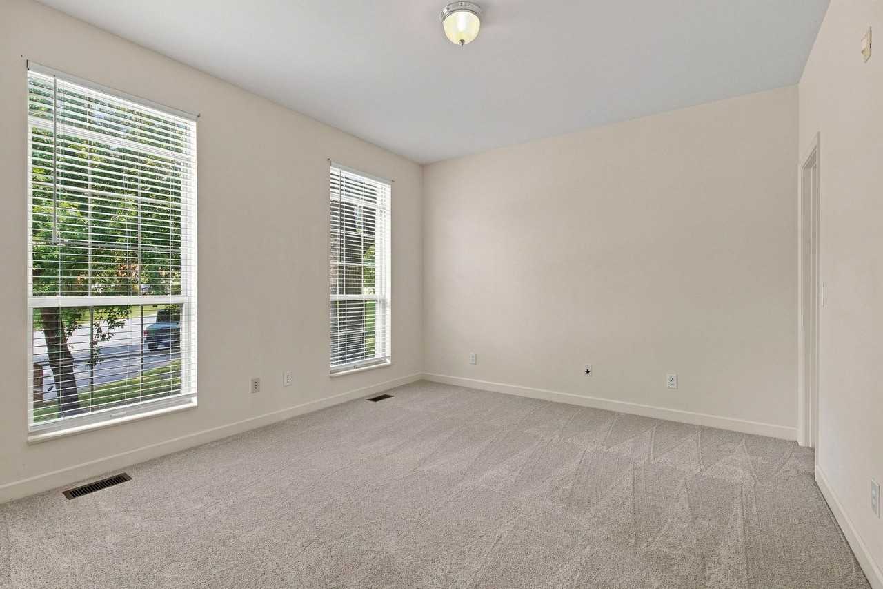 605 Brelan Ct - Photo 6 of 45