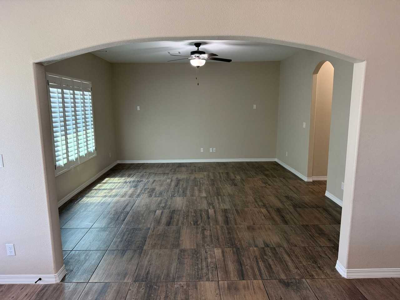 6065 Pocket Pl - Photo 5 of 20