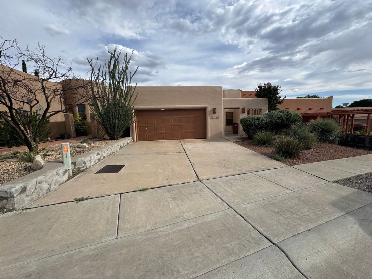 2224 Santa Ana - Photo 3 of 27