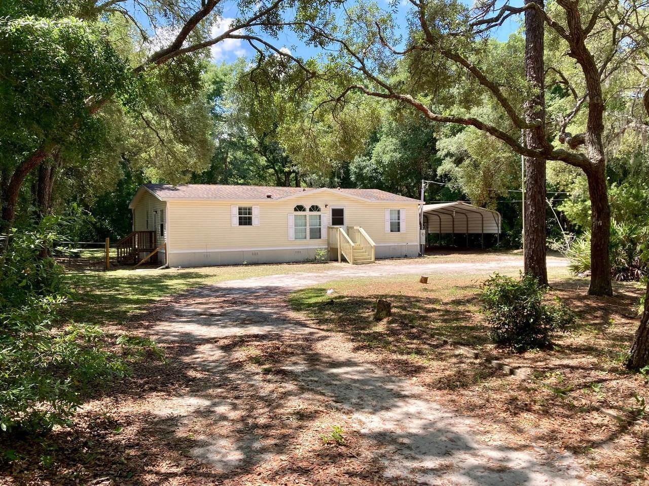 6818 W Macopin Ln - Photo 3 of 50