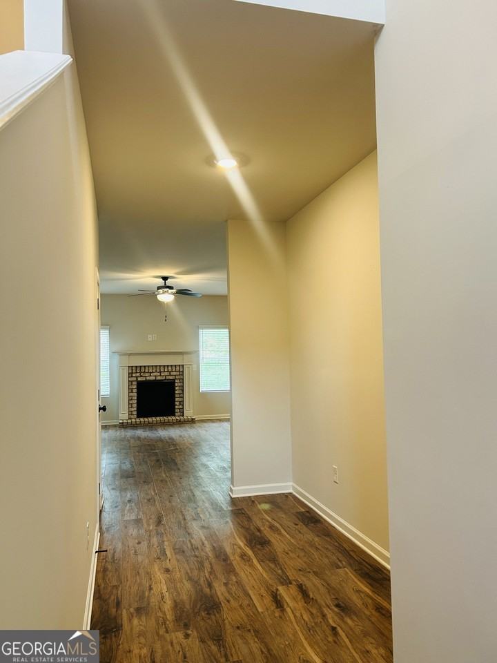 57 Pacific Ave - Photo 5 of 38