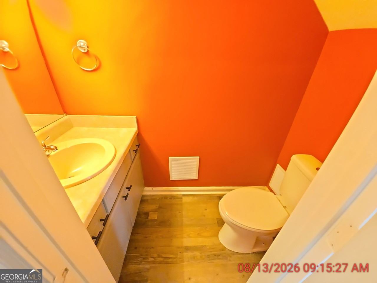1688 Winchester Way Se - Photo 4 of 11