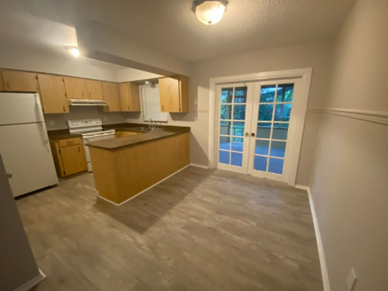 98 Surf Dr - Photo 6 of 15