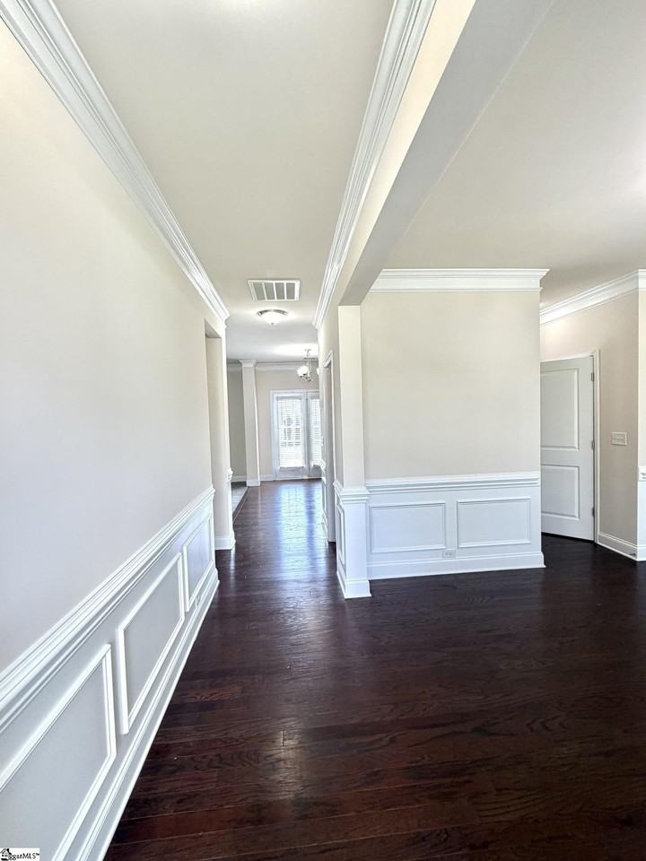 141 Rivermill Pl - Photo 4 of 28