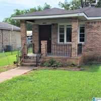 featured image of 2513 18th Ave N