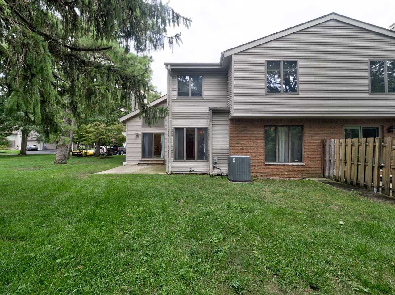 26 White Swan Way - Photo 7 of 50