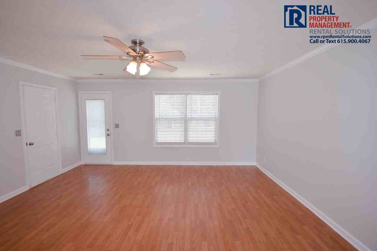 6000 Bridgewater Dr - Photo 2 of 16