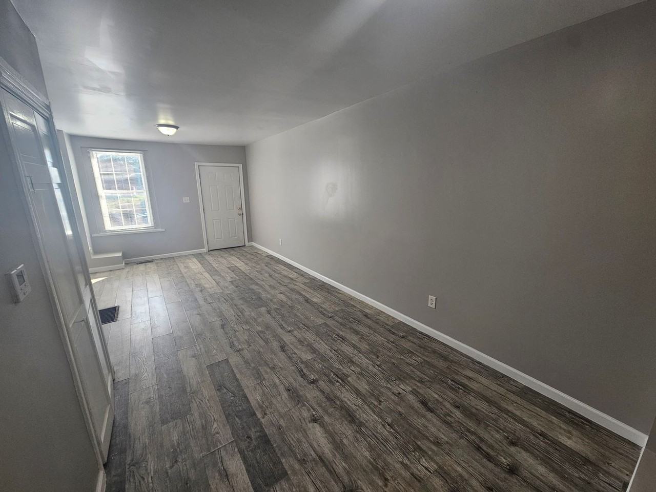 46 N Hartley St - Photo 3 of 23