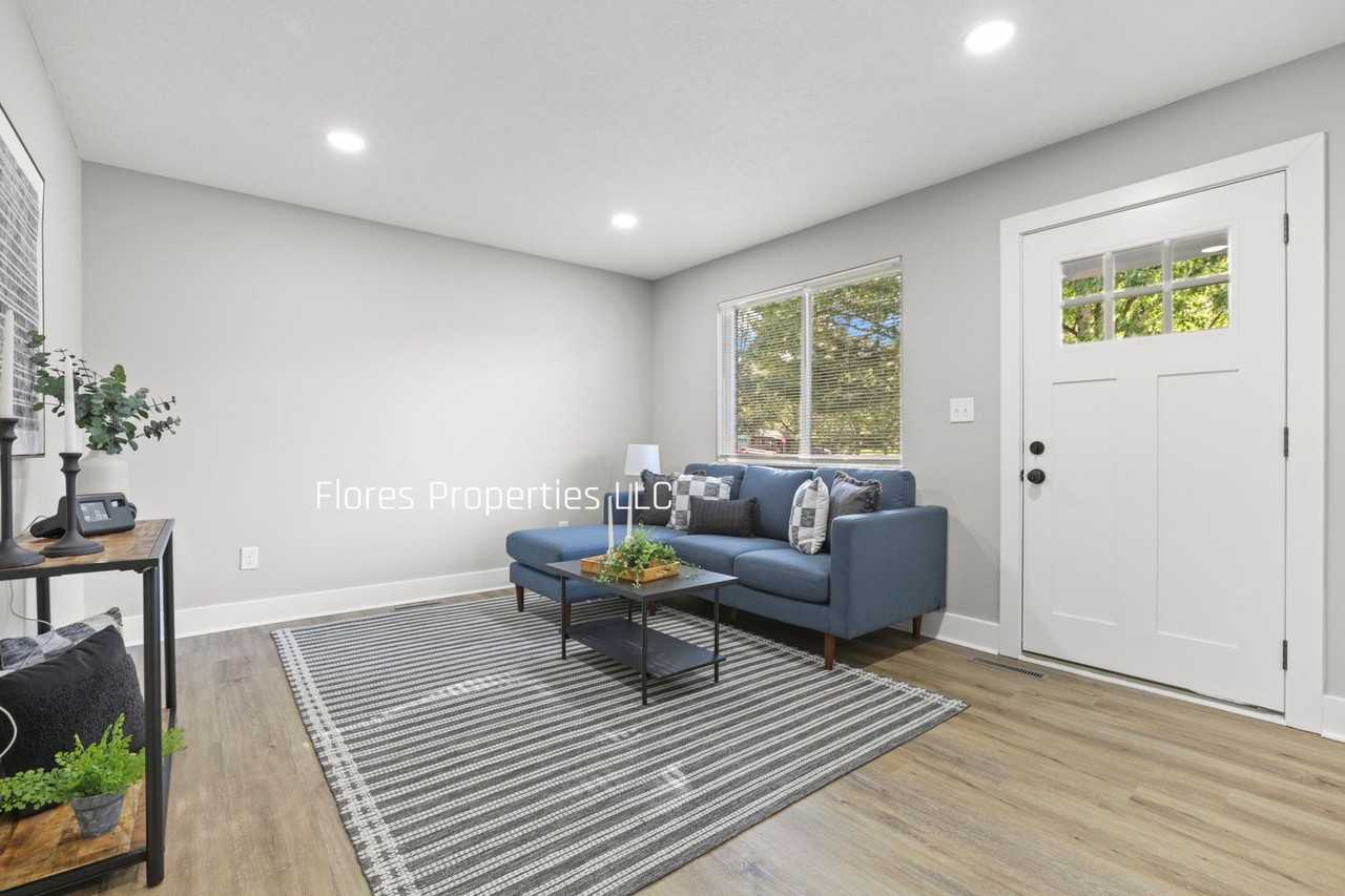 2856 Bretton Woods Dr - Photo 5 of 35