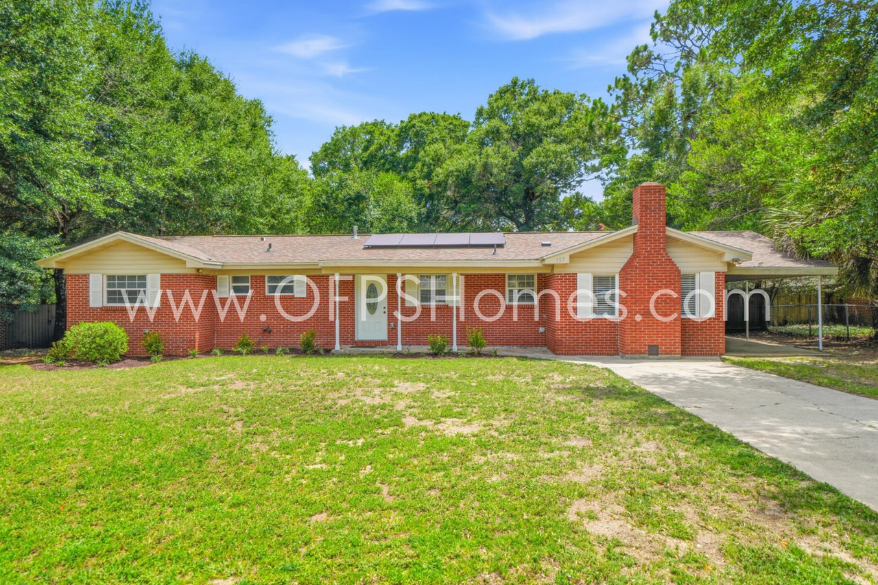 127 Judith Dr - Photo 2 of 35