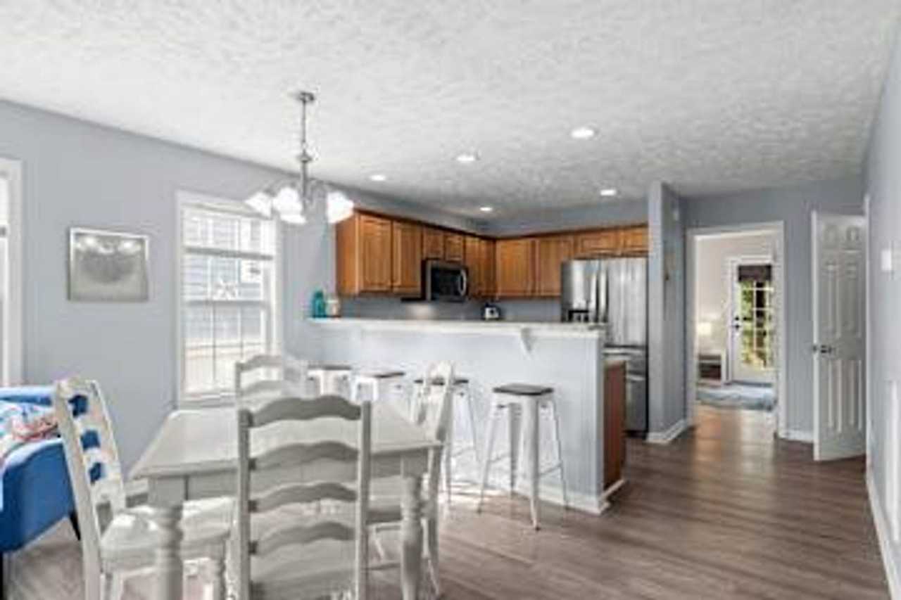 410 Greenville Ave - Photo 2 of 10