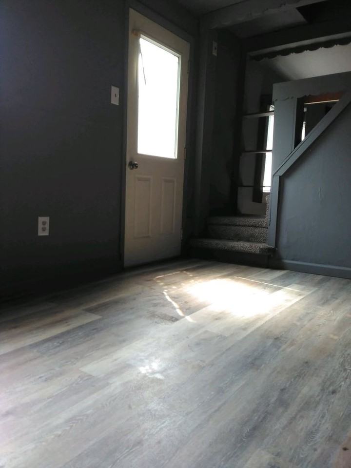966 S Centre St - Photo 7 of 12