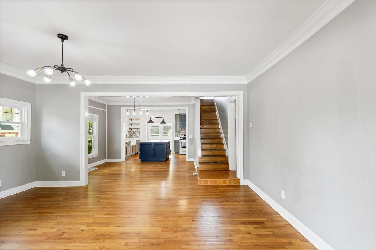 253 15th St Nw - Photo 4 of 36