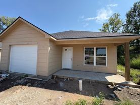 1617 Green Valley Cir - Photo 1 of 1