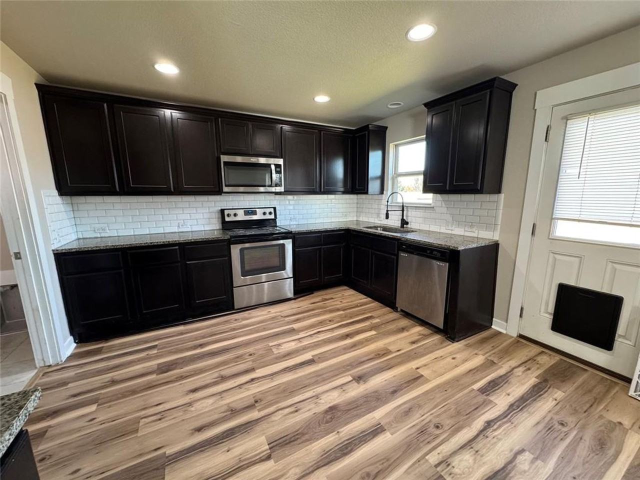 249 Trellis Blvd - Photo 3 of 13