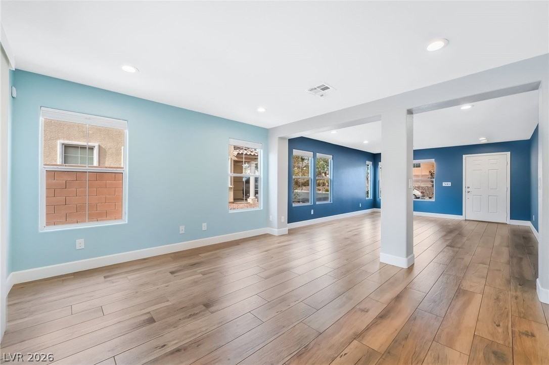 6097 Honeysuckle Ridge St - Photo 5 of 22