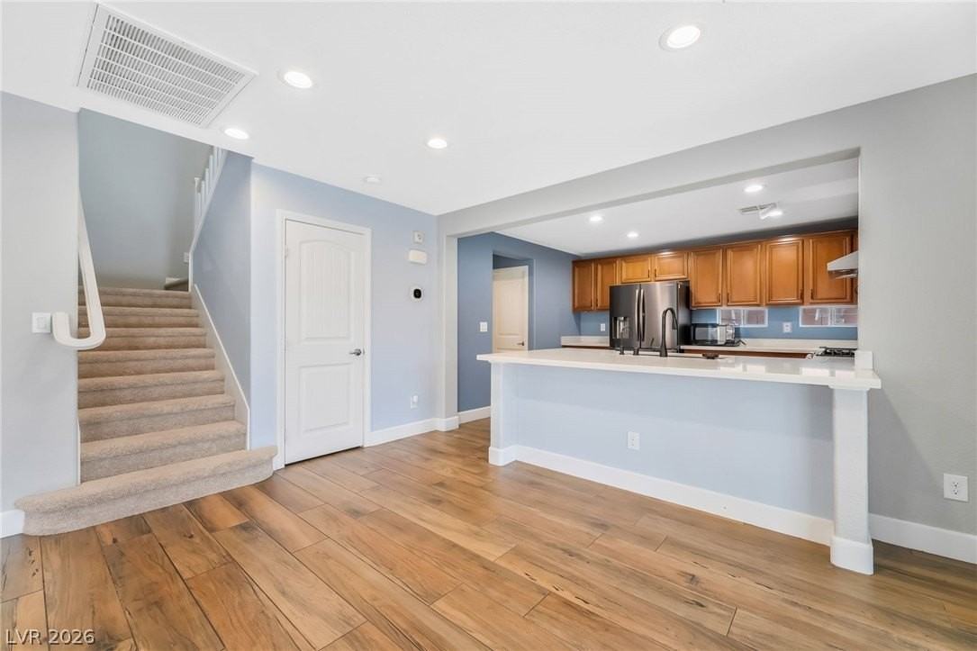 6097 Honeysuckle Ridge St - Photo 6 of 22