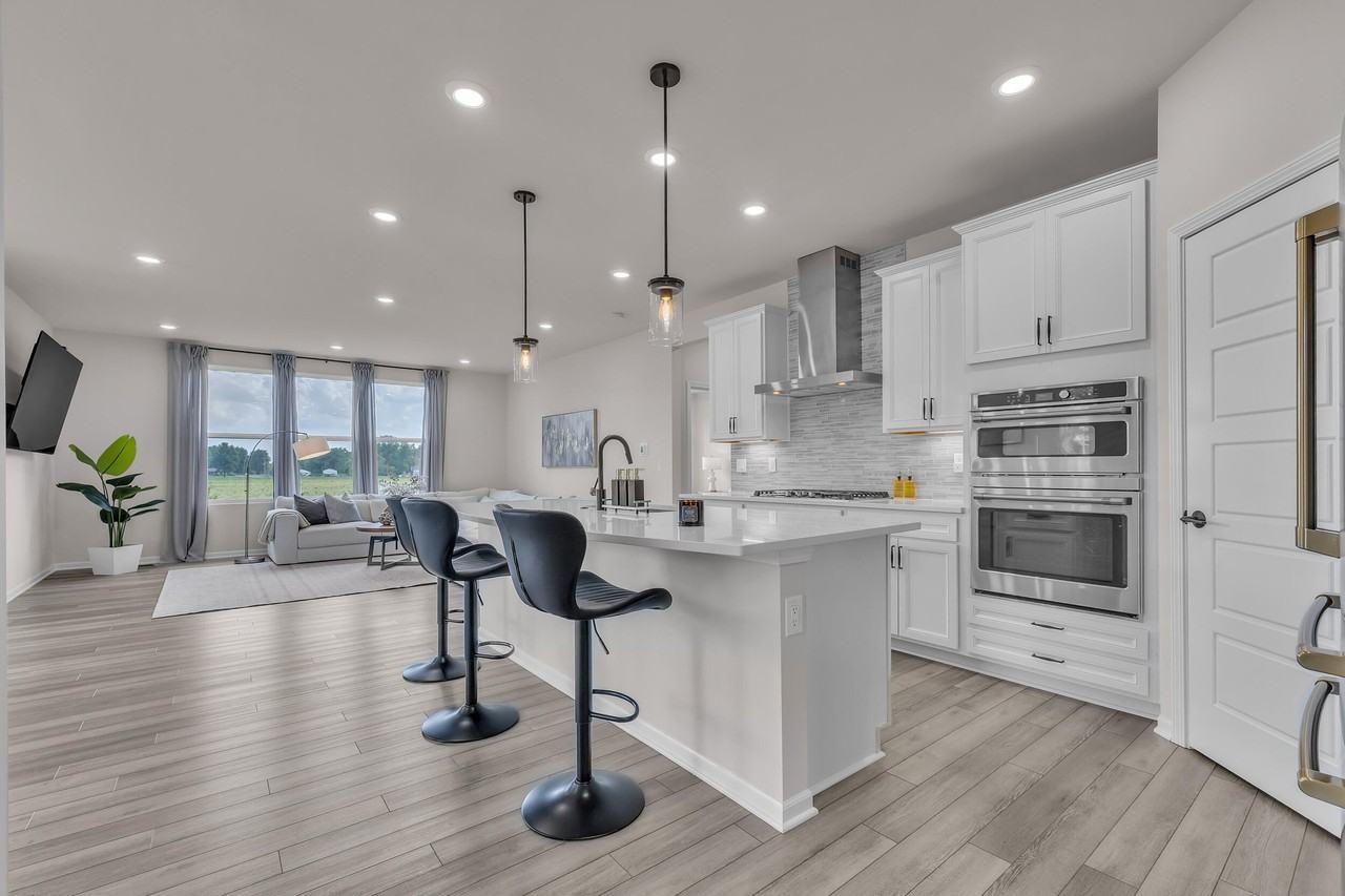 4959 Barnes Rd - Photo 6 of 48
