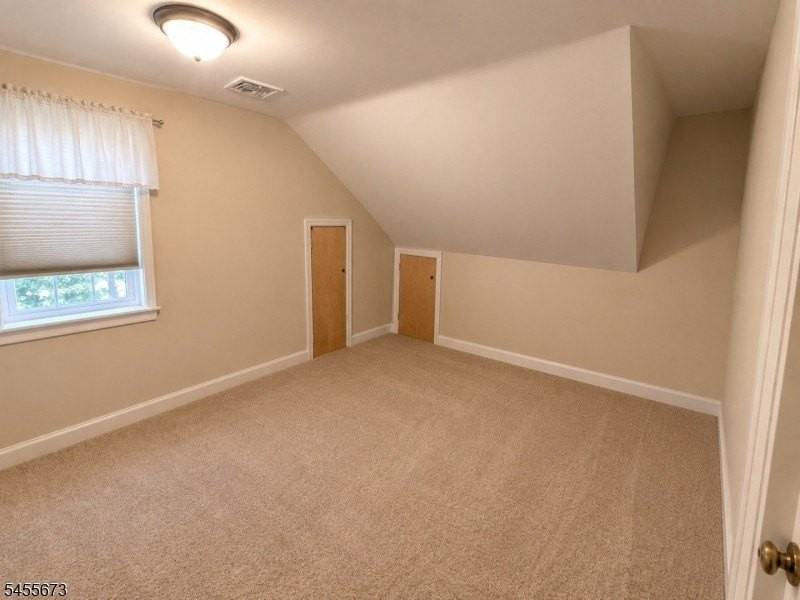 34 S Mountain Ave - Photo 6 of 19