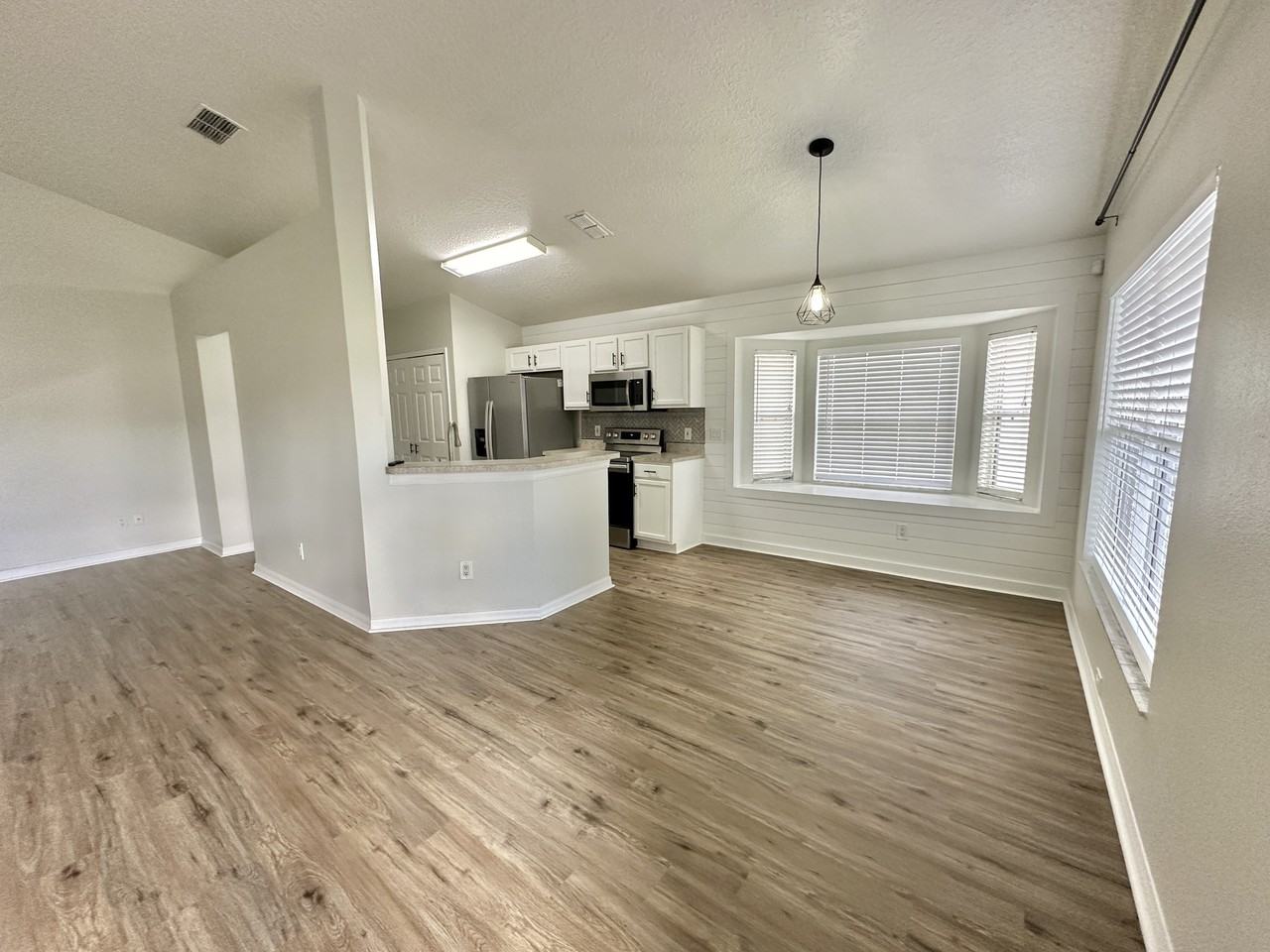 5339 Los Palma Vista Dr #1 - Photo 6 of 15
