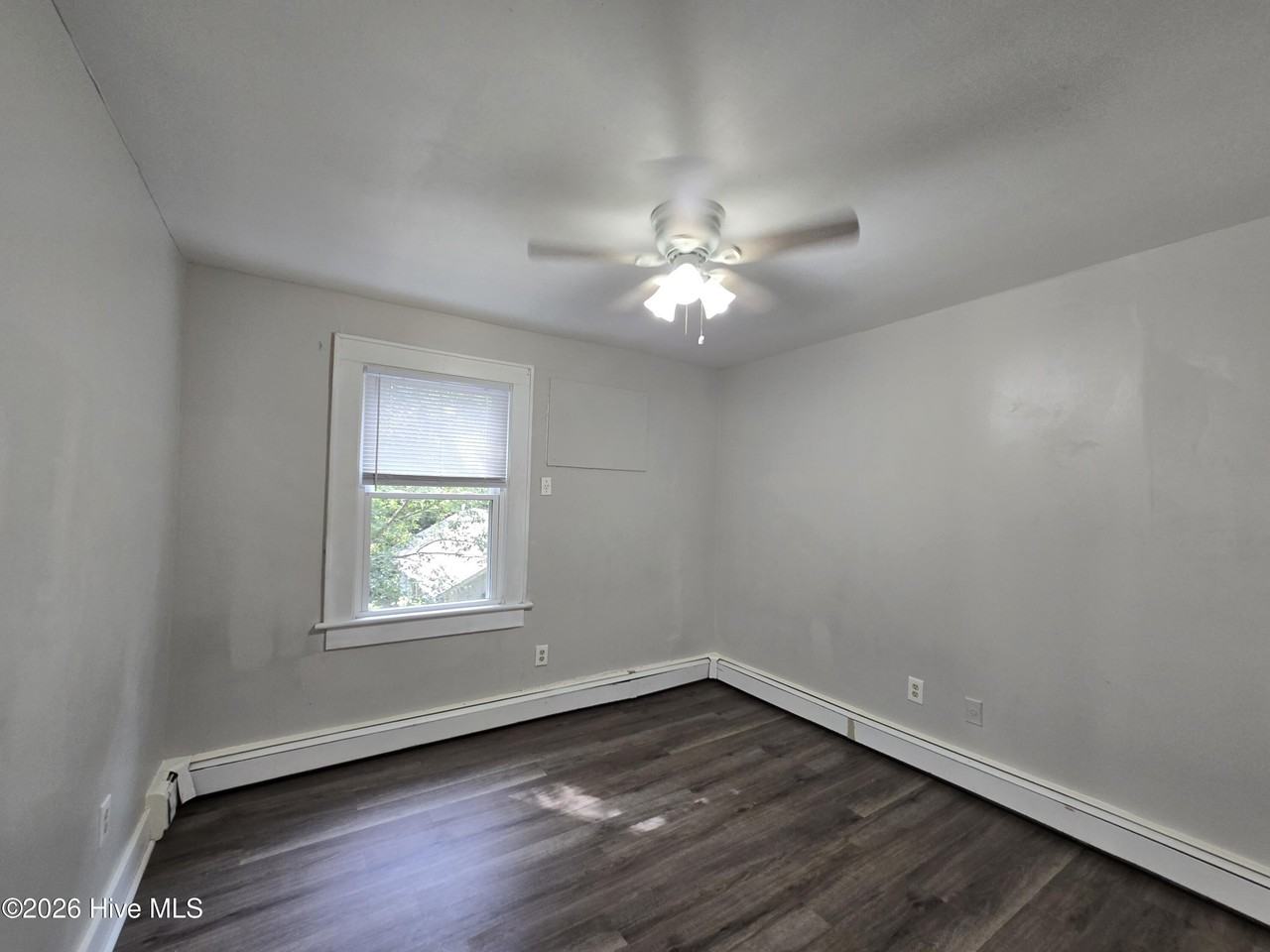 1221 Carolina Ave #2C - Photo 3 of 4