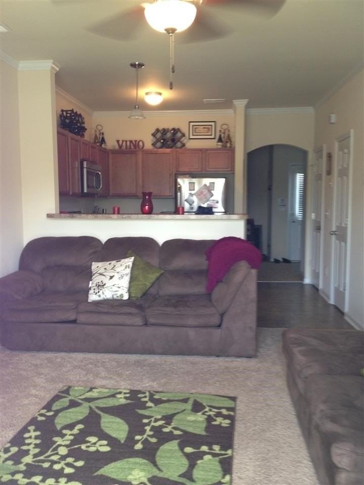 310 Glenhaven Ln - Photo 5 of 14