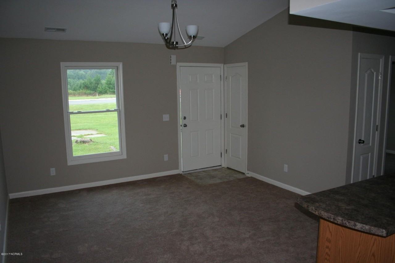 1271 Piney Green Rd - Photo 4 of 12