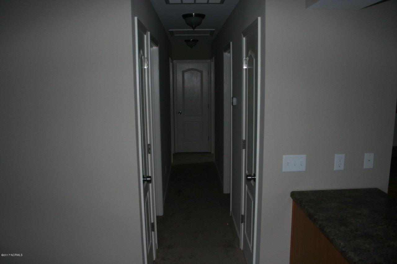 1271 Piney Green Rd - Photo 6 of 12