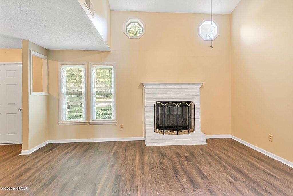 350 W Frances St - Photo 5 of 25