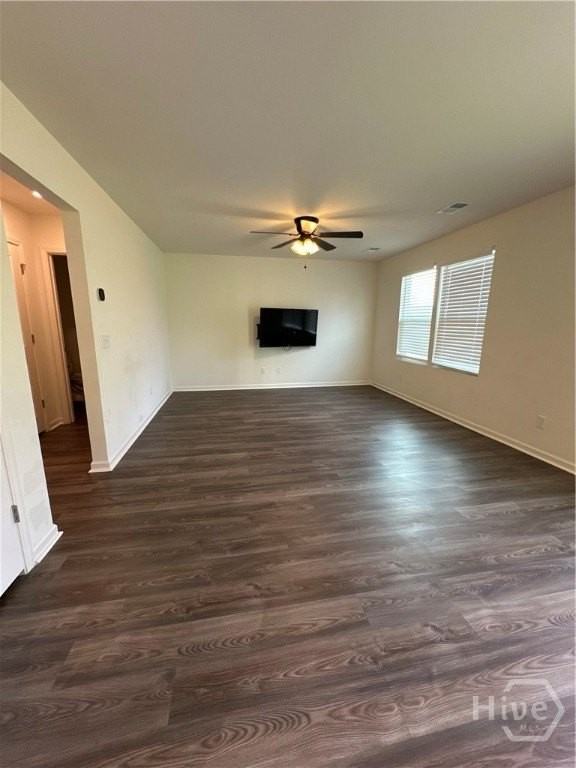 211 Foster St - Photo 2 of 22