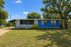 222 Watkins Pt - Photo 1 of 1
