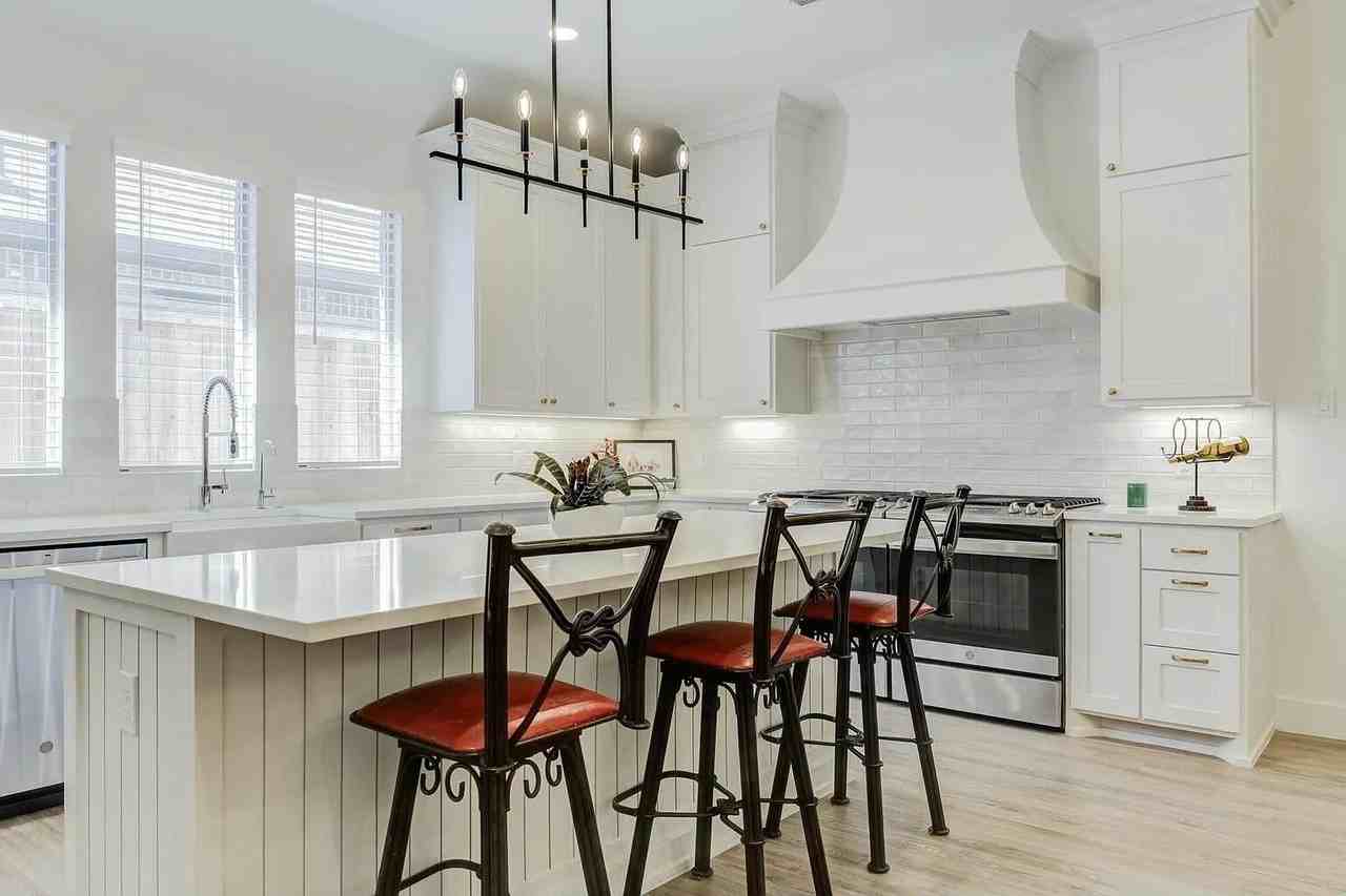 4309 136th St - Photo 6 of 28