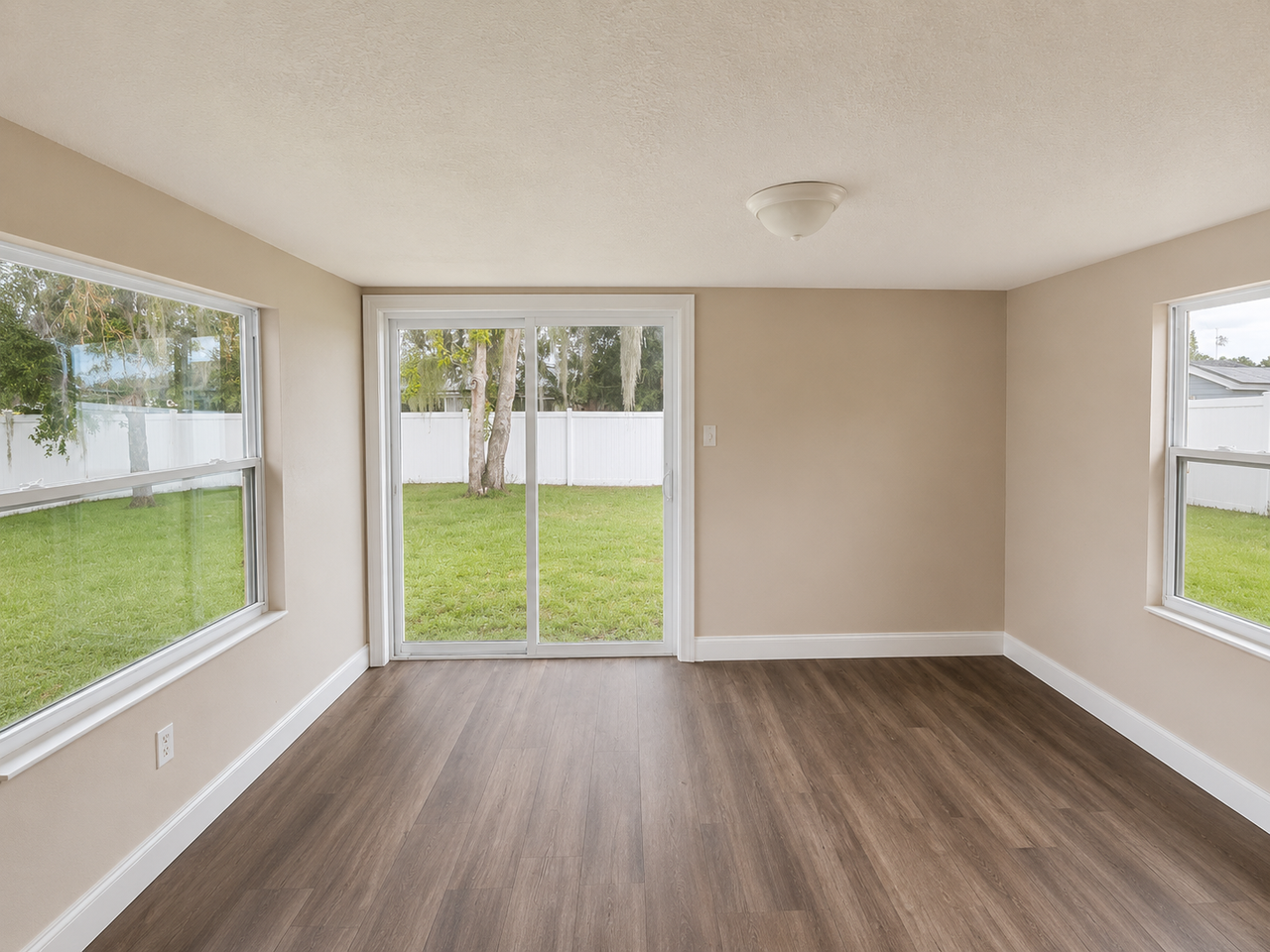 326 Colonade Ct #1 - Photo 3 of 13