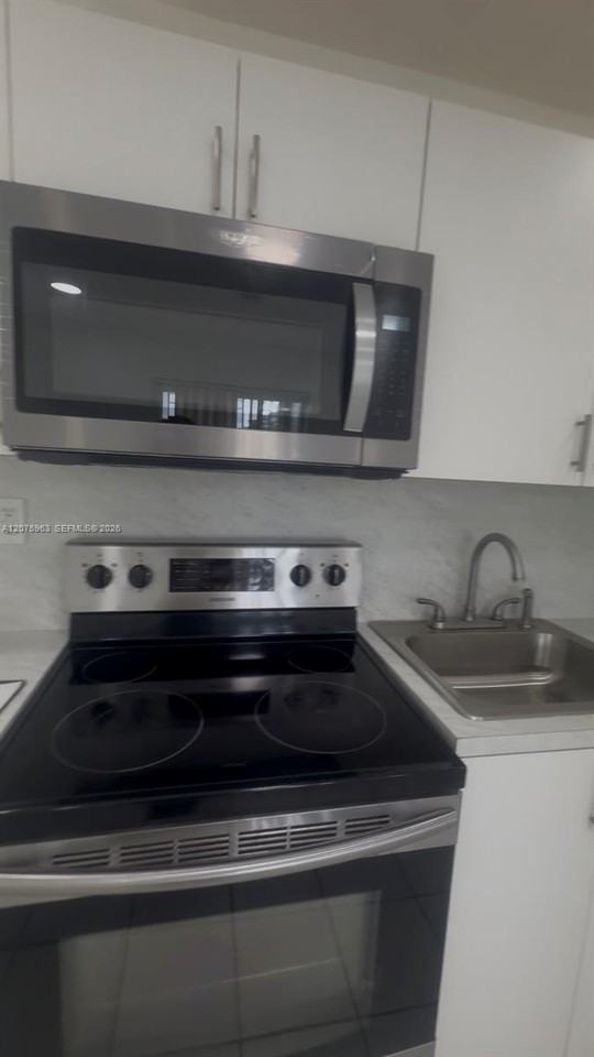 3821 Sw 89th Ct - Photo 4 of 8