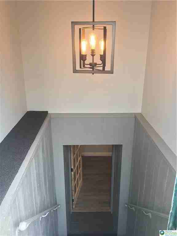 125 E Broad St #BS - Photo 2 of 11