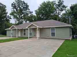 featured image of 516 N Northington St