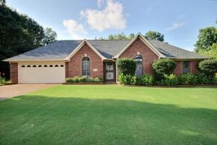 290 Scarletts Way - Photo 1 of 1