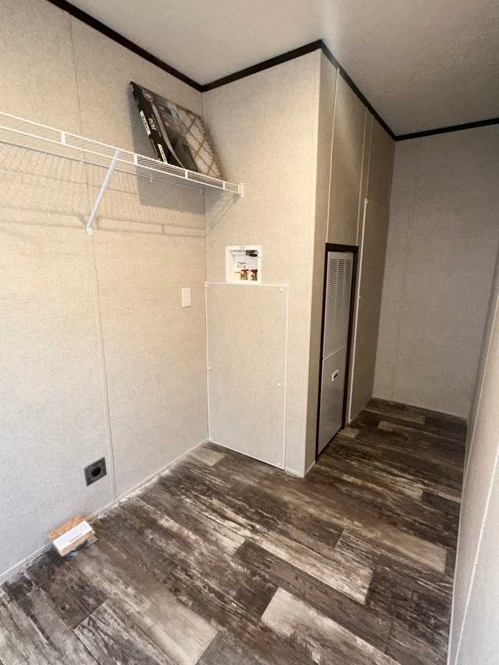 2773 Laurel Cir #1 - Photo 5 of 11