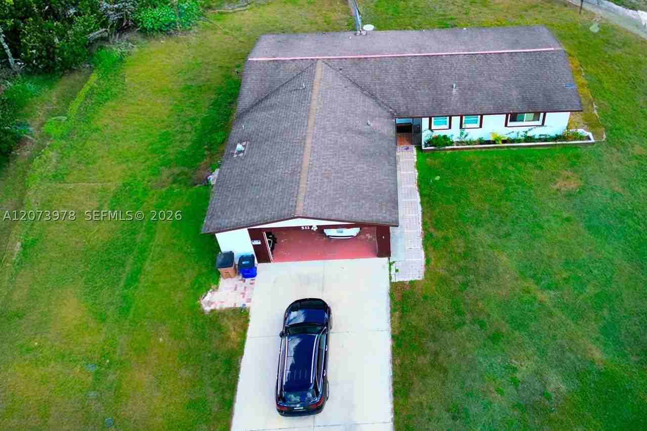 511 York Rd - Photo 2 of 16