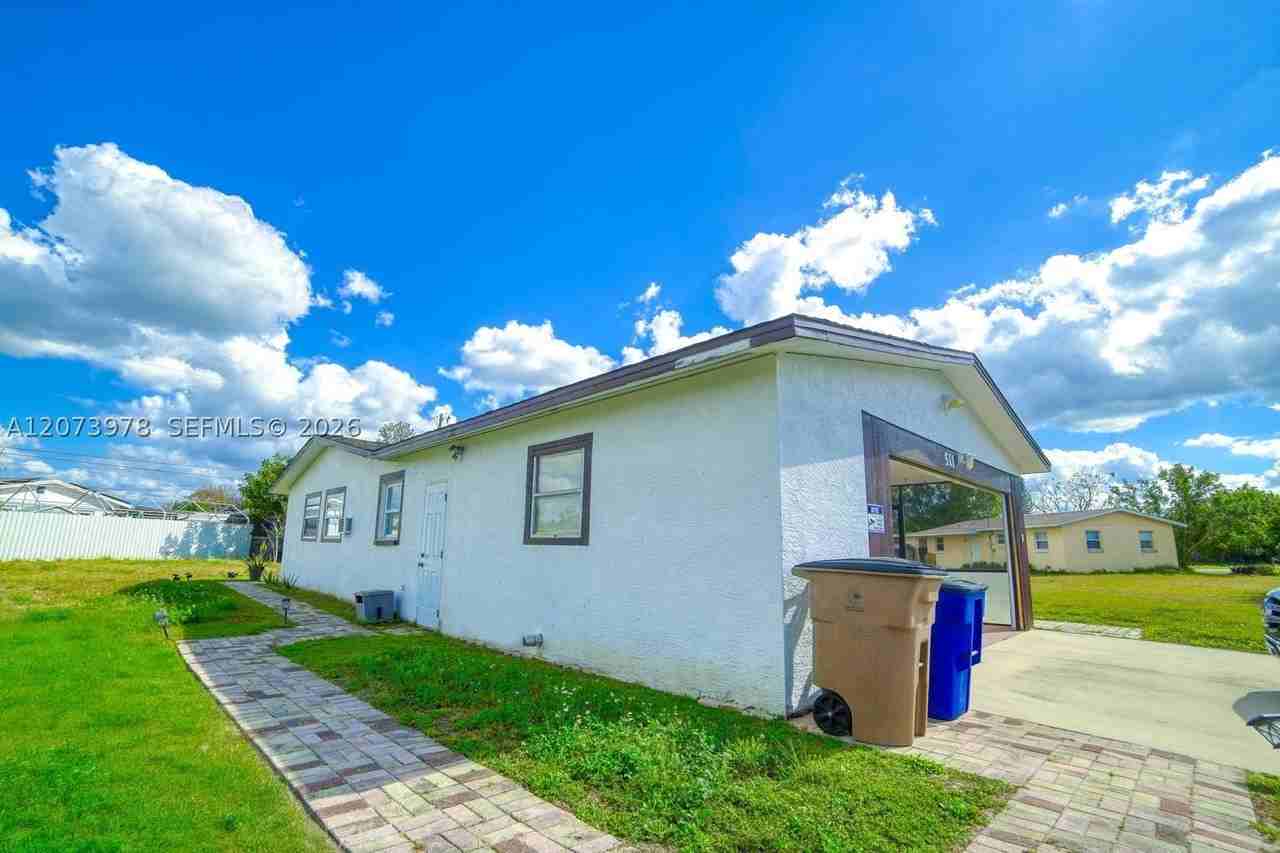 511 York Rd - Photo 5 of 16