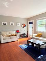 645 Ne 77th St #12 - Photo 1 of 1