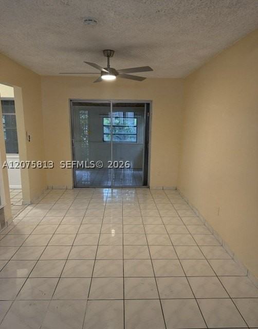 10565 Sw 156th Ln #0 - Photo 6 of 26