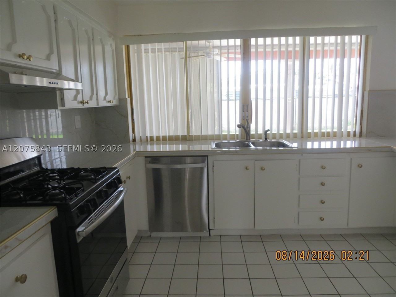 8570 Sunset Strip #8570 - Photo 2 of 27