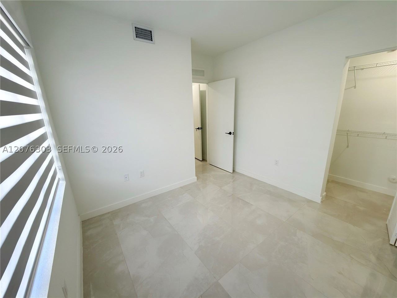 26053 Sw 145th Ave #26053 - Photo 5 of 9