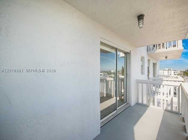 7620 Carlyle Ave #606 - Photo 2 of 32