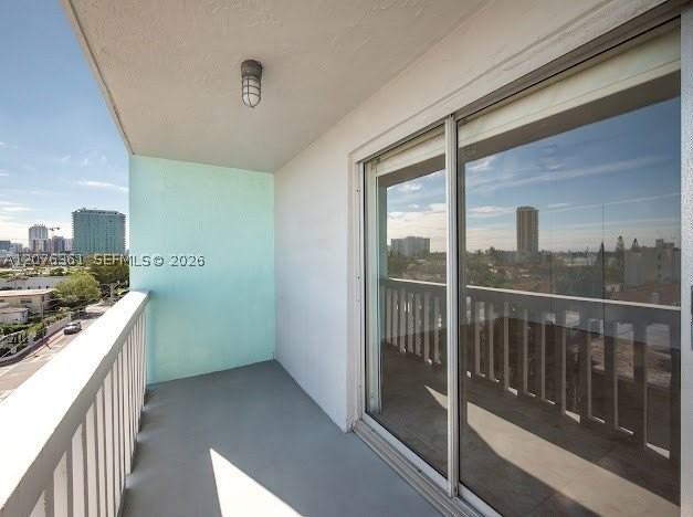 7620 Carlyle Ave #606 - Photo 3 of 32